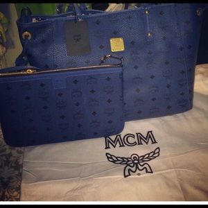 Large MCM Liz Reversible Tote